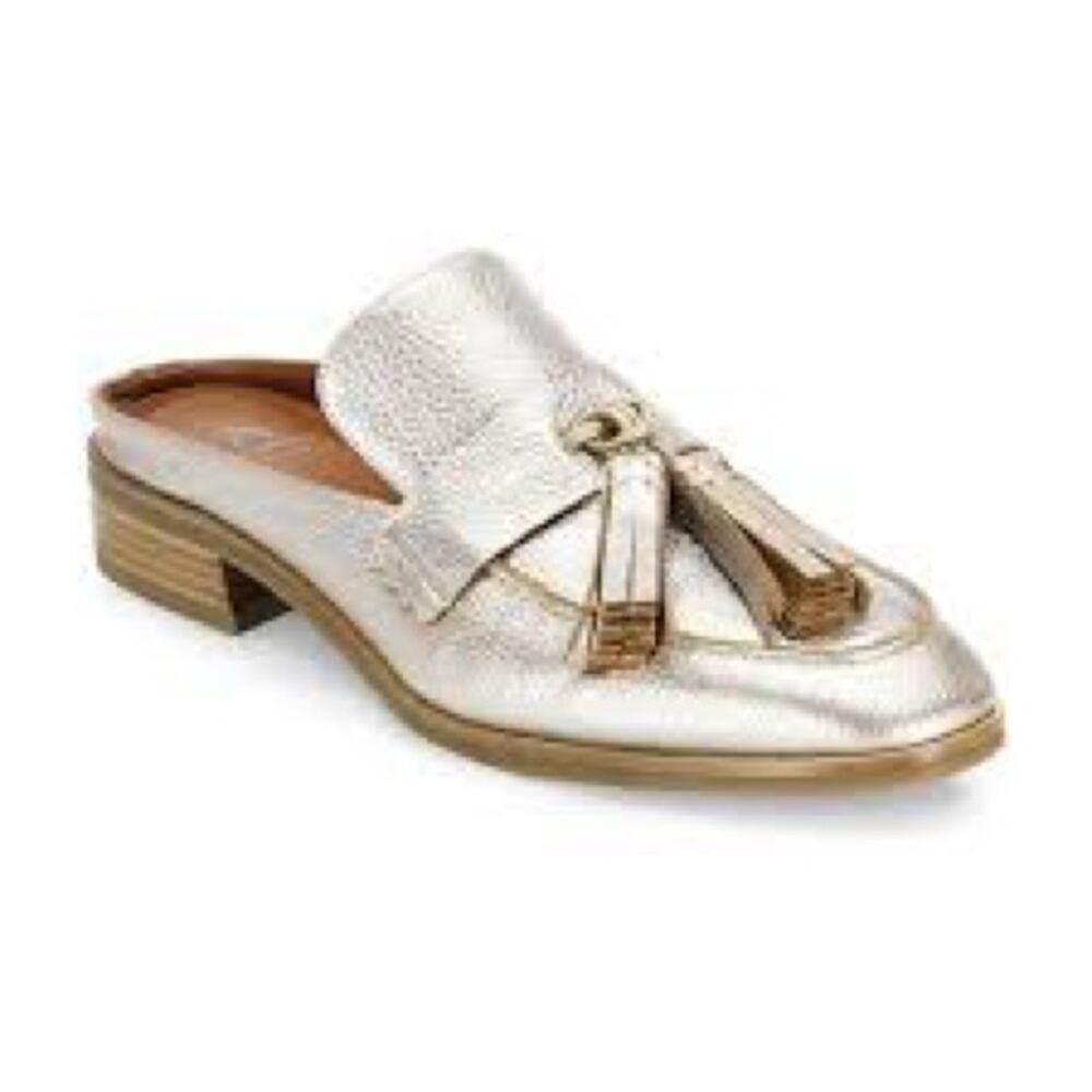 Aquatalia Stella Tumbled Metallic Leather Tassel Open Heel Mules Loafer Size 5.5